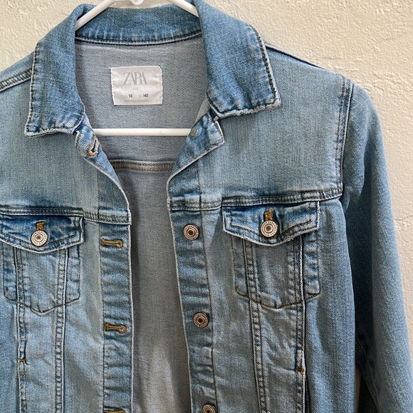 Zara denim jacket size 10 - Picture 2 of 8